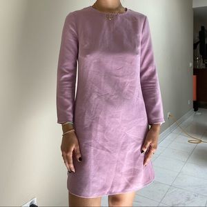 spring/summer dress! Girly light fabric perfect for warm weather ☀️🤍